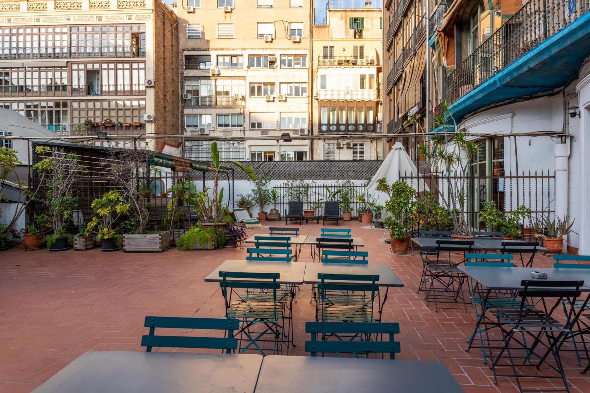 The Central House Barcelona Gracia Exterior photo