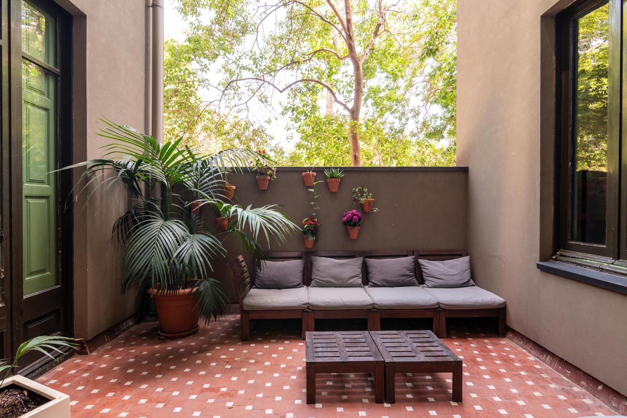 The Central House Barcelona Gracia Exterior photo