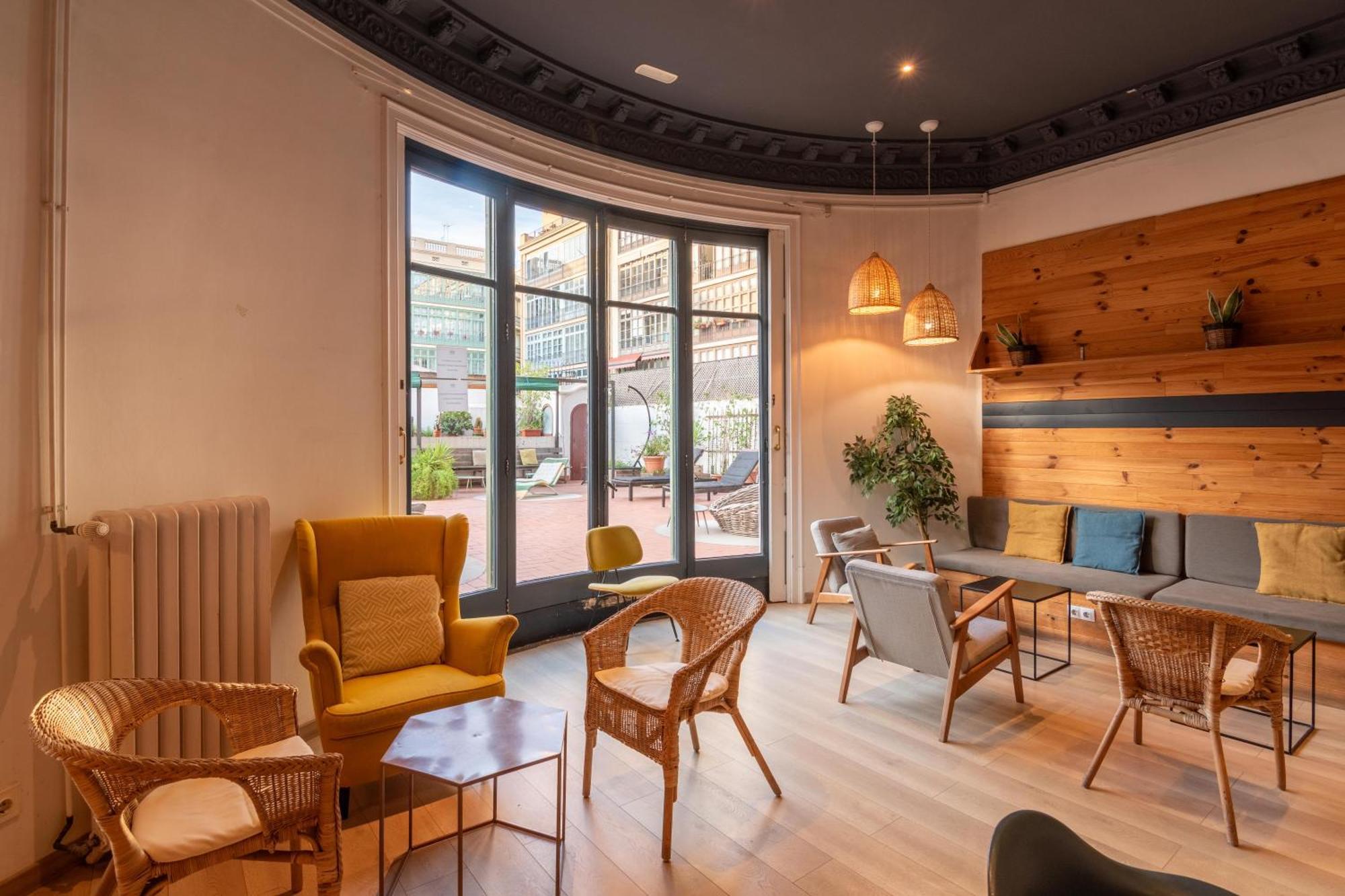 The Central House Barcelona Gracia Exterior photo