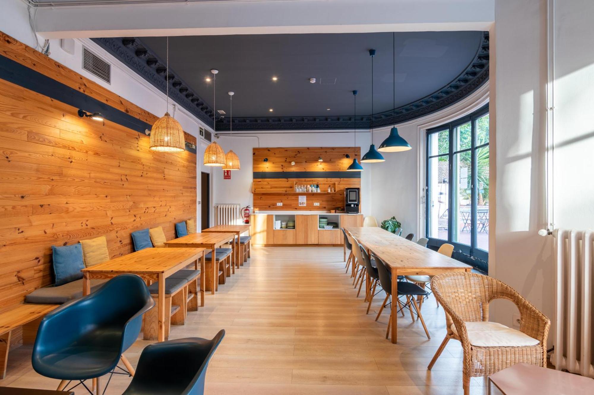 The Central House Barcelona Gracia Exterior photo