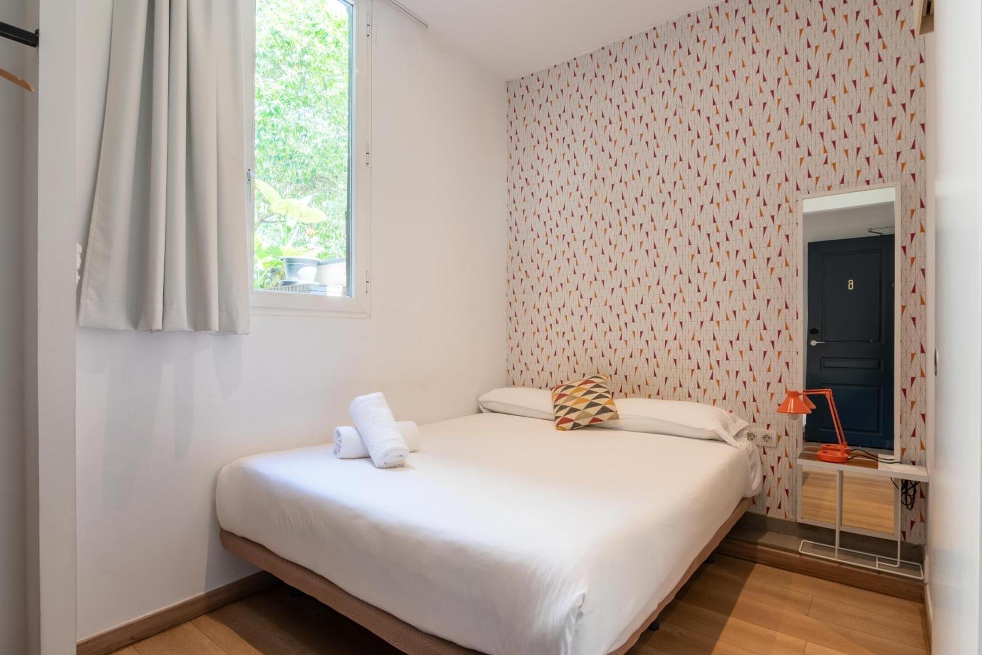 The Central House Barcelona Gracia Exterior photo