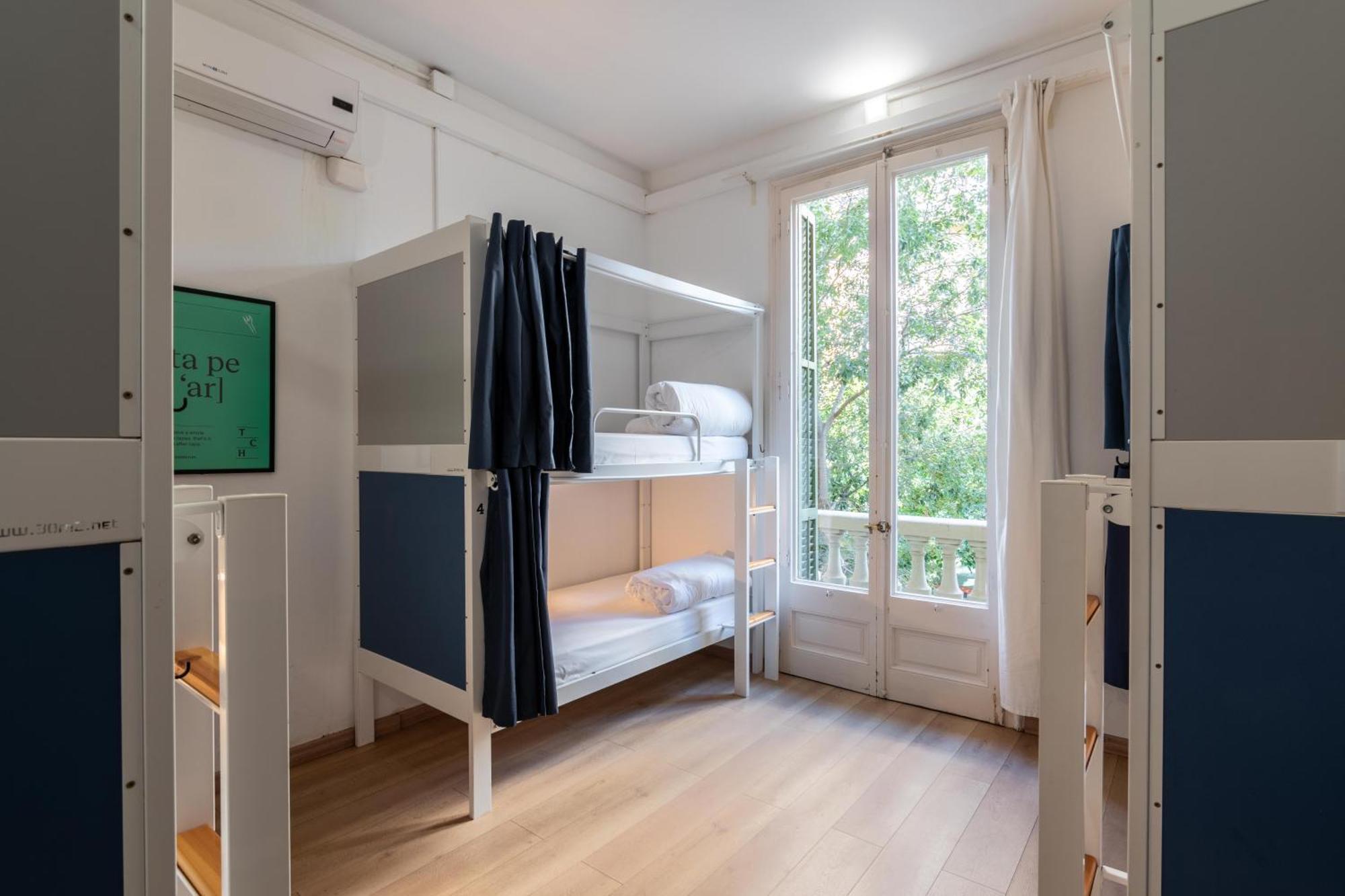 The Central House Barcelona Gracia Exterior photo